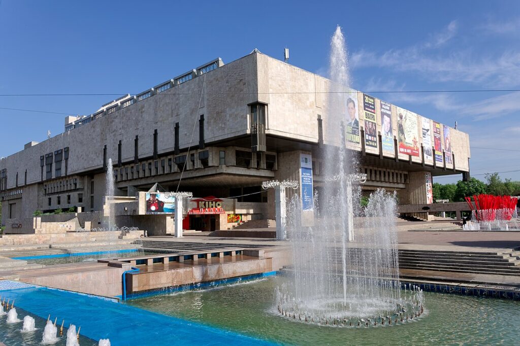 The Kharkiv theatre building, named after Lysenko, standing beyond a square with a fountain